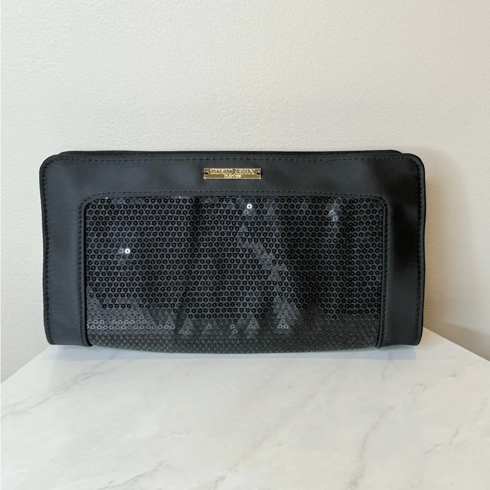 🔥Giorgio Armani Black Sequin Clutch Bag Elegant Evening Purse With Metal Charm🔥